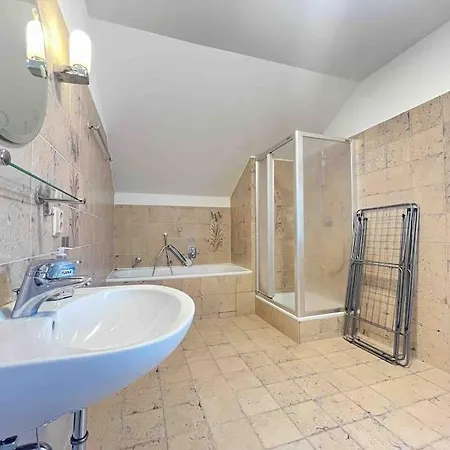 Apartmán Lap103 - Grosse Monteurwohnung Uebergangswohnung